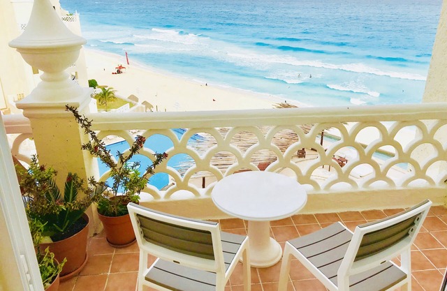 Incredible sea view deluxe with balcony