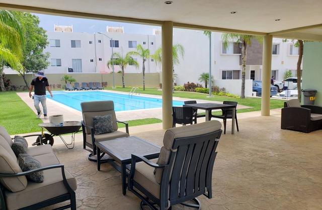 Increible Casa con albercaJardines Sur 5 a 25 min del Aeropuerto y Playa