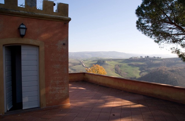 Independent Accommodation with Private Pool. A Dream in Tuscany
