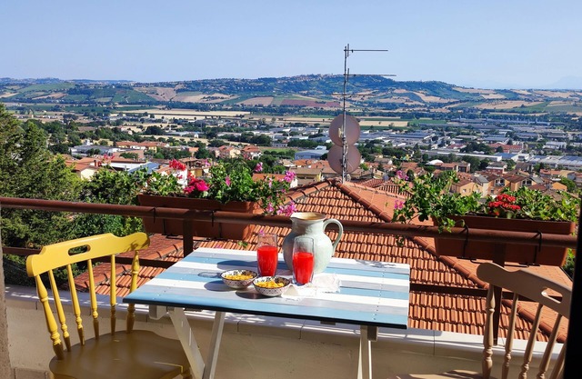 Independent apartment with balcony and view, parking, and free breakfast