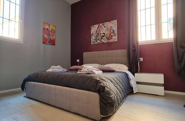 Independent apartment in the heart of the city