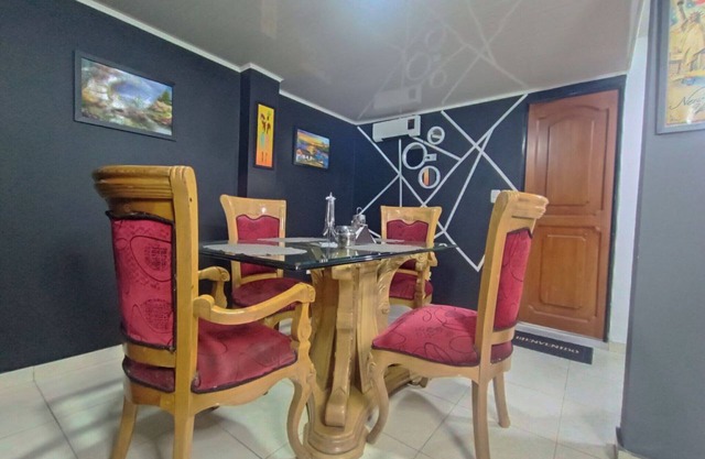 Independent apartment Maison de 4 étages