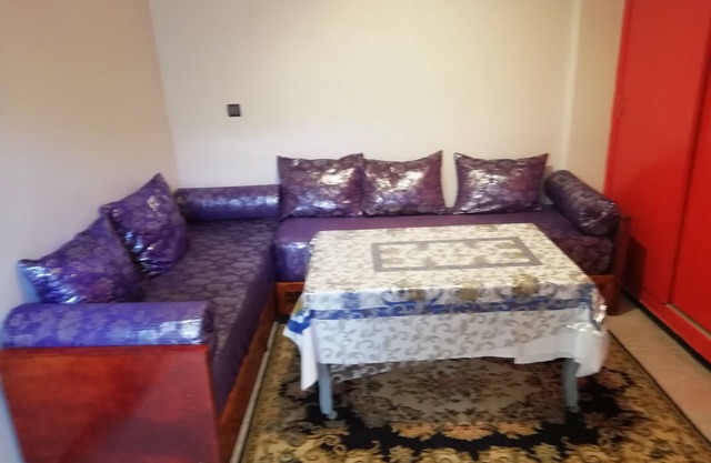 INDEPENDENT LUXURY APARTMENT