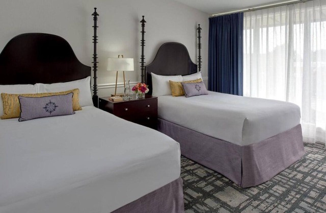 Indulge in Home Like Comfort Near Rosecliff Mansion! with Fitness Center!