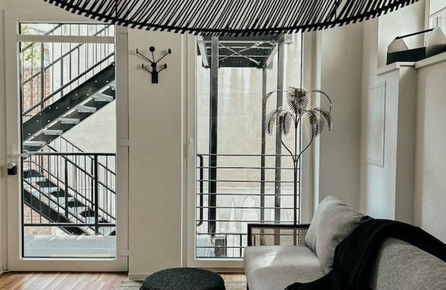 Industrial Loft | Smart TV | High-Speed WiFi