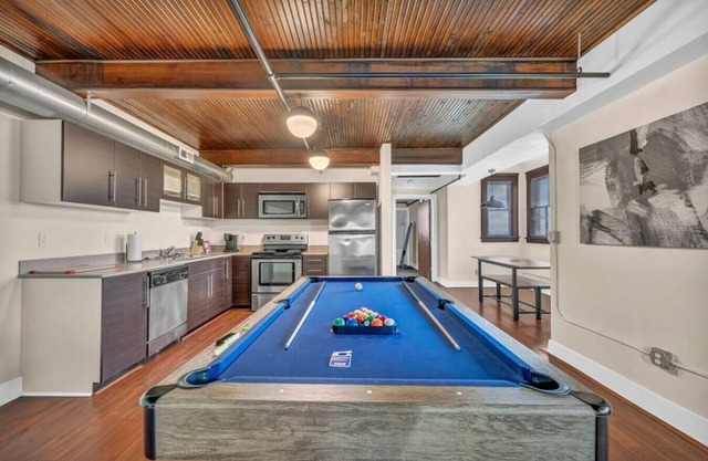 Industrial Modern Penthouse | Pool Table | Near DT