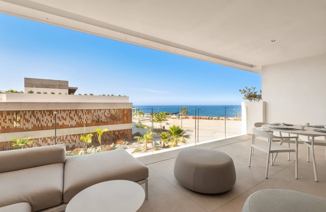 Infinity 1.2 LUXE PARTIAL SEA VIEW 2B