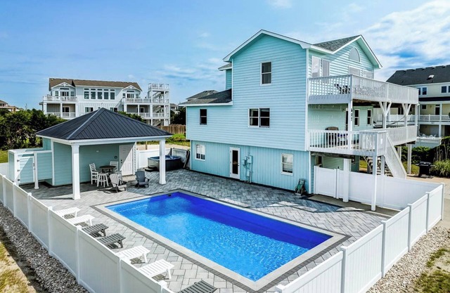 Inigo's Retreat | 200 ft from the beach | Dog Friendly, Private Pool, Hot Tub | Corolla