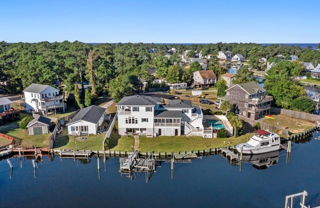 Inlet Palms: Canalfront | Private Pool | Dogs Welcome!