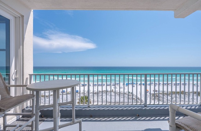 Inn at Crystal Beach 510A by Salt Water Vacations