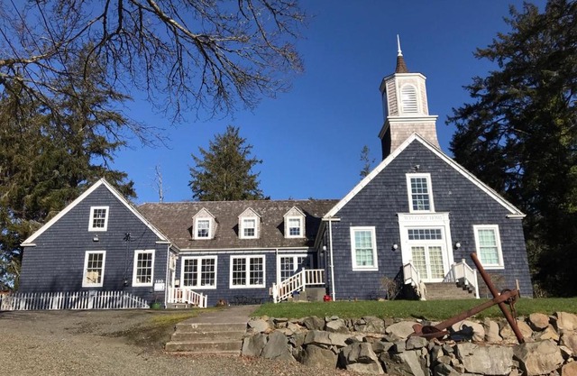 Inn at Harbour Village