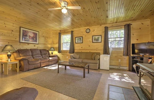 Inn The Woods Pei Cottages Cottage 