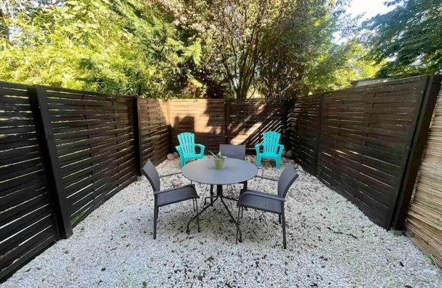 𝓘𝓷𝓷𝓪 Beau Studio Avec Extérieur