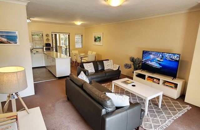 Inner City Apartment - Moments to the City Centre