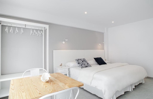 INNER Kompas Palmanova "Adults Only"