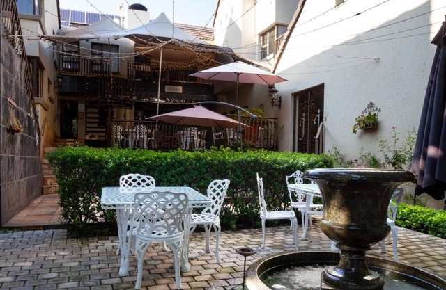 InnJoy Boutique Hotel