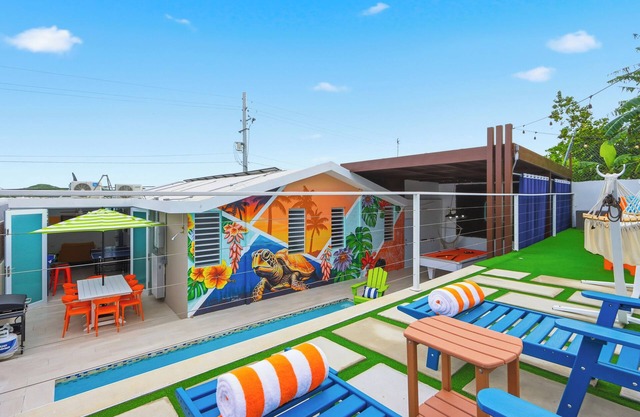 Insta-Funable House - Pool+Movies+Arcade+Mini-Golf