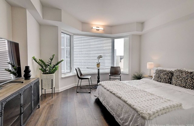 Instant Suites -Stunning Designer Studio Yorkville
