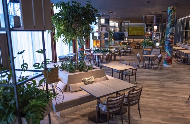 Intercityhotel Amsterdam Schiphol Airport