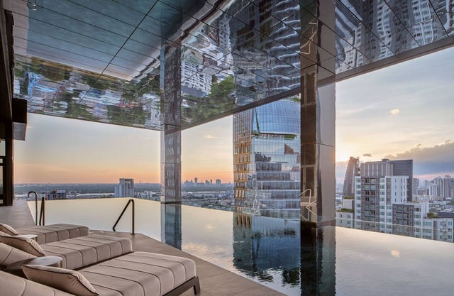 InterContinental Bangkok Sukhumvit by IHG