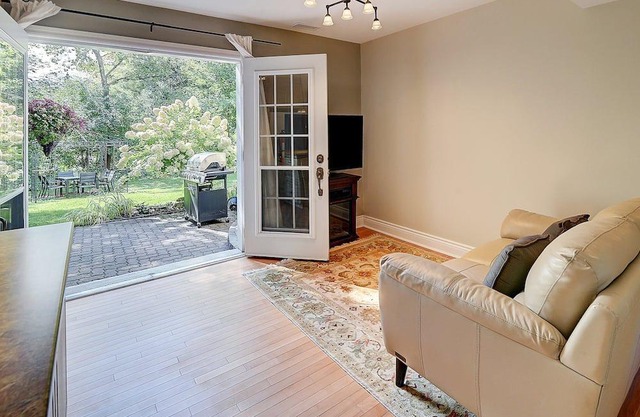 Intergenerational 3 bedroom 1 bathroom