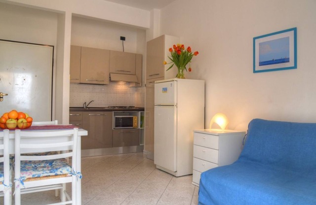 Interior 10 - New two-room apartment a few meters from the sea 4 beds