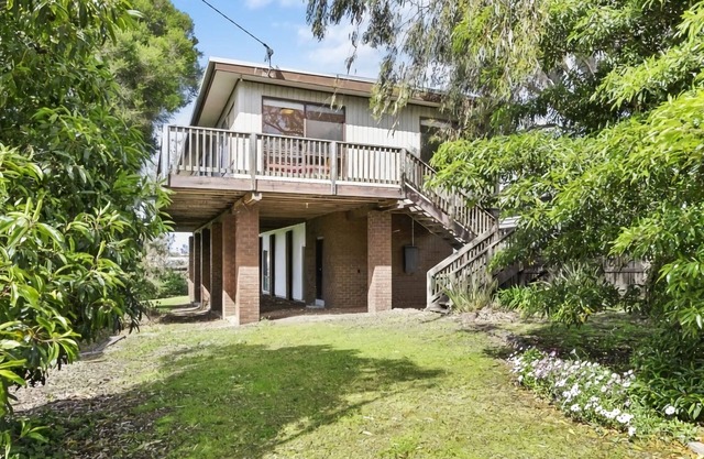 Inveray Beach House 11