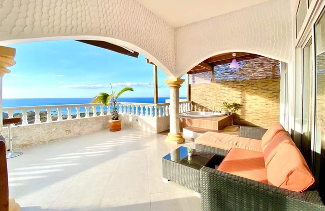 Inviting 2-bed Apartment in Cofresi