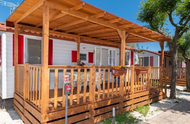 Inviting holiday home in Fermo directly on the sea