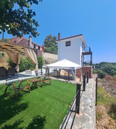 Iordanis house- Traditional House in old Alonnisos