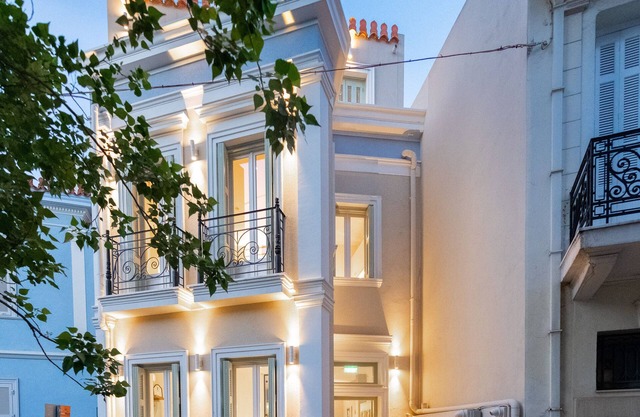 Ipelhome Plaka Boutique Apartments