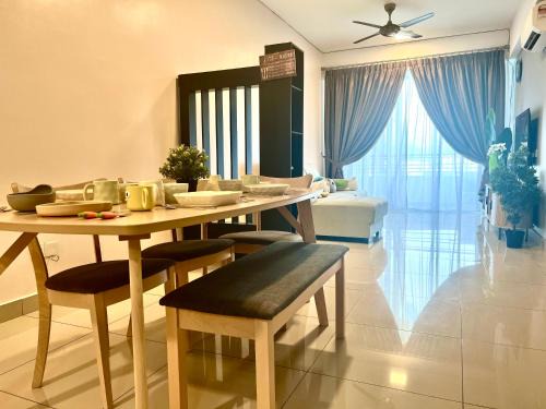 Ipoh Town Majestic Rena 3R2B 10pax Free 2 carpark