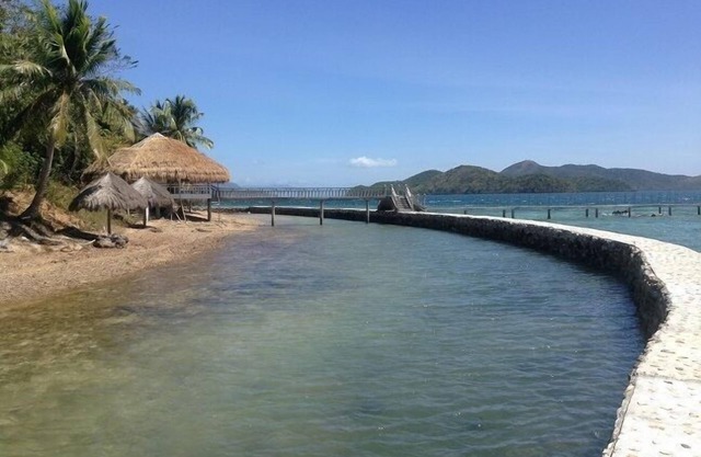 Iris Island Eco Resort