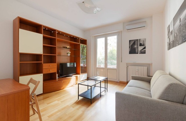 Irnerio- Washington Balcony Apartment