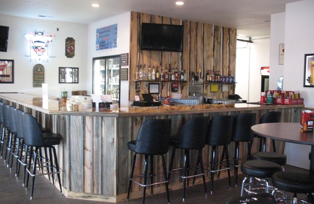 Iron Horse Inn