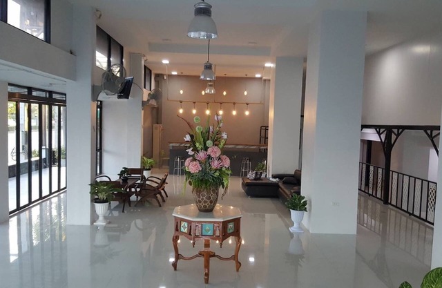Iron Resort&Hotel