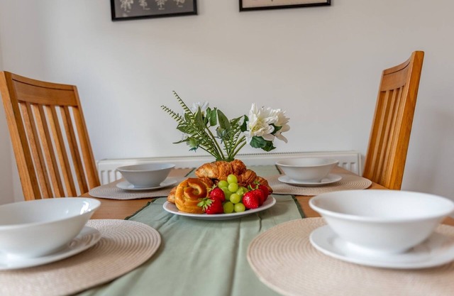 Ironbridge Retreat - Garden Stay Near Blists Hill | Pass the Keys