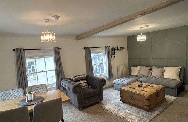 Ironbridge Town Apartment