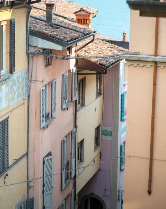 IseoLakeRental - La finestra sul lago