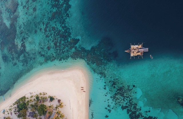 Isla - The Isla Experience