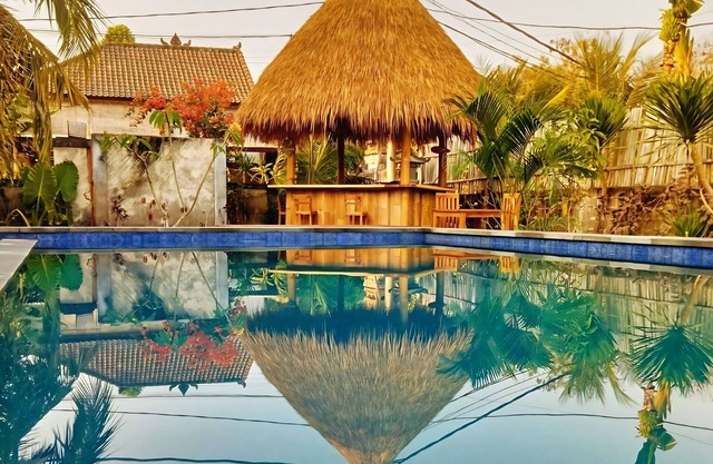 Island Garden Huts & Yoga Shala