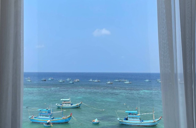 Island Sunset Hotel