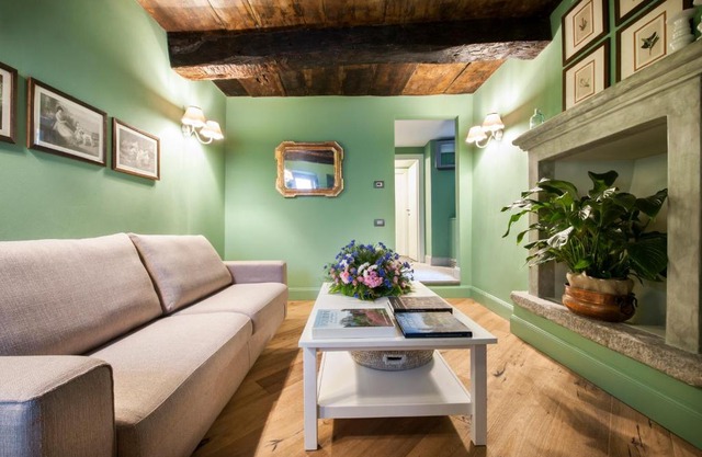 Isola Bella Apartments - Via Villa 9