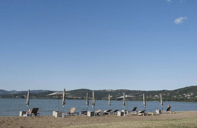 Isola Polvese Resort