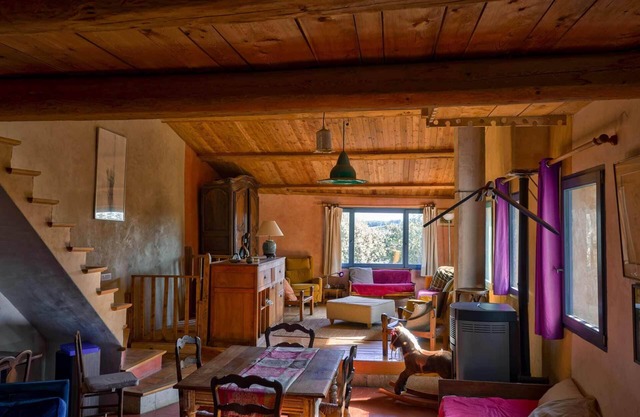 Isolated, authentic farmhouse with natural swimming pool