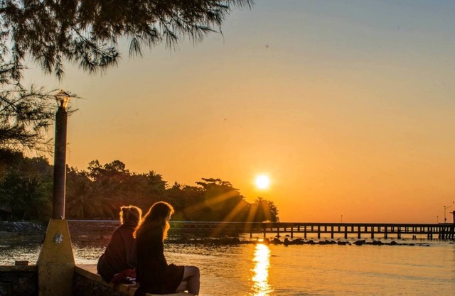 Issara Beach Resort