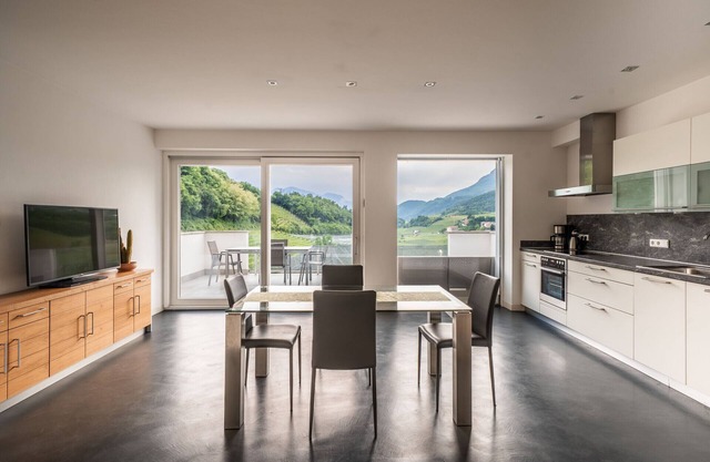 733B Apartment Villa Laurin