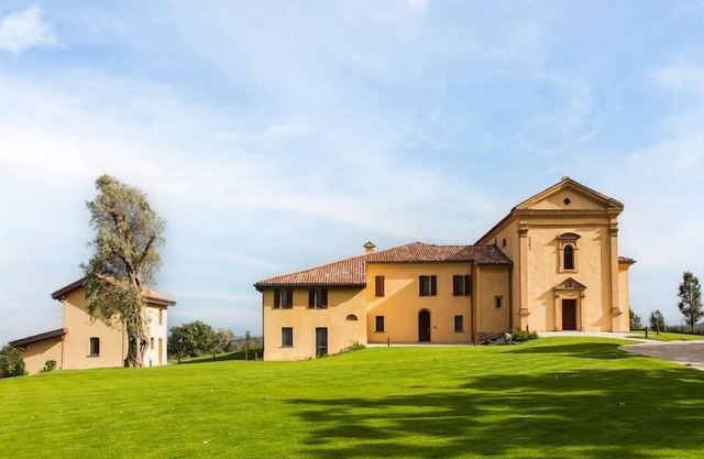 Emilia Romagna villa