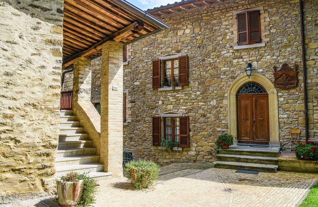 Holiday Home in Monte Santa Maria with Pool