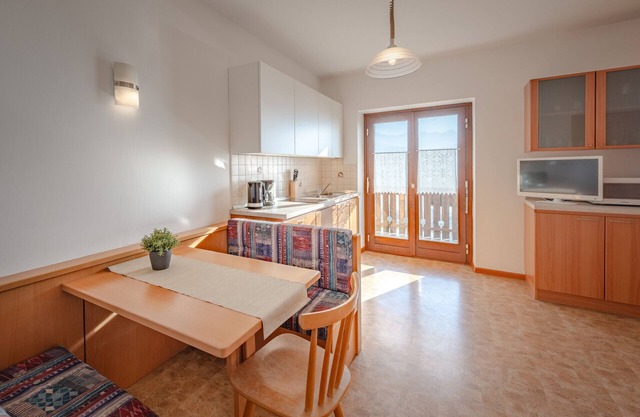 732B Apartment Wertischerhof